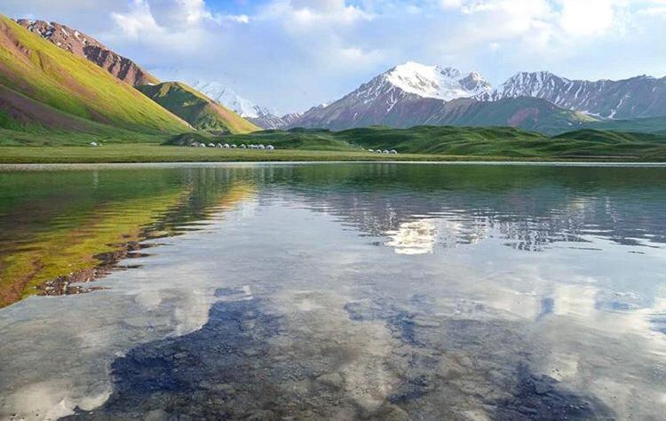 Готель Pamir Nomad Yurt Camp Kara-Kavak Екстер'єр фото